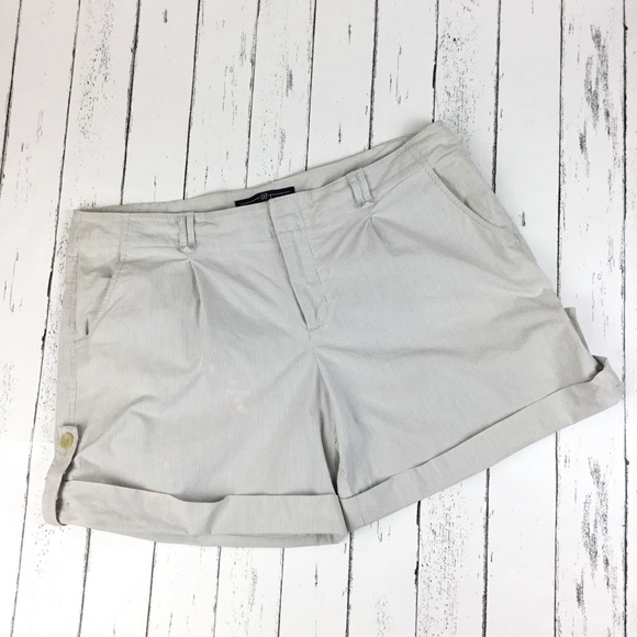 GAP Pants - 🦌GAP Khaki and White Striped Summer Shorts SZ 14